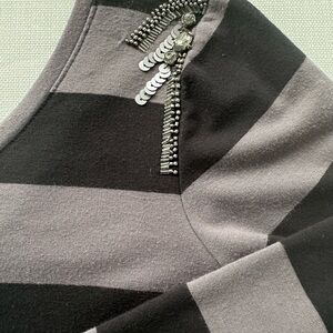 Jessica Simpson XL Dress/Tunic Black and Gray Top with Sequin Detail